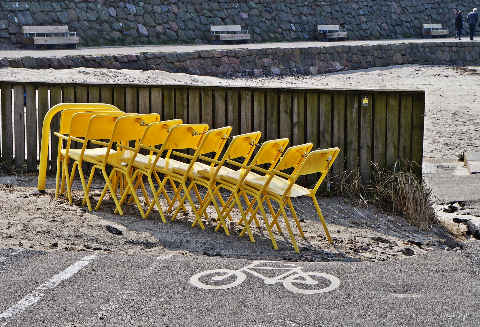 hur många kan man dejta samtidigt