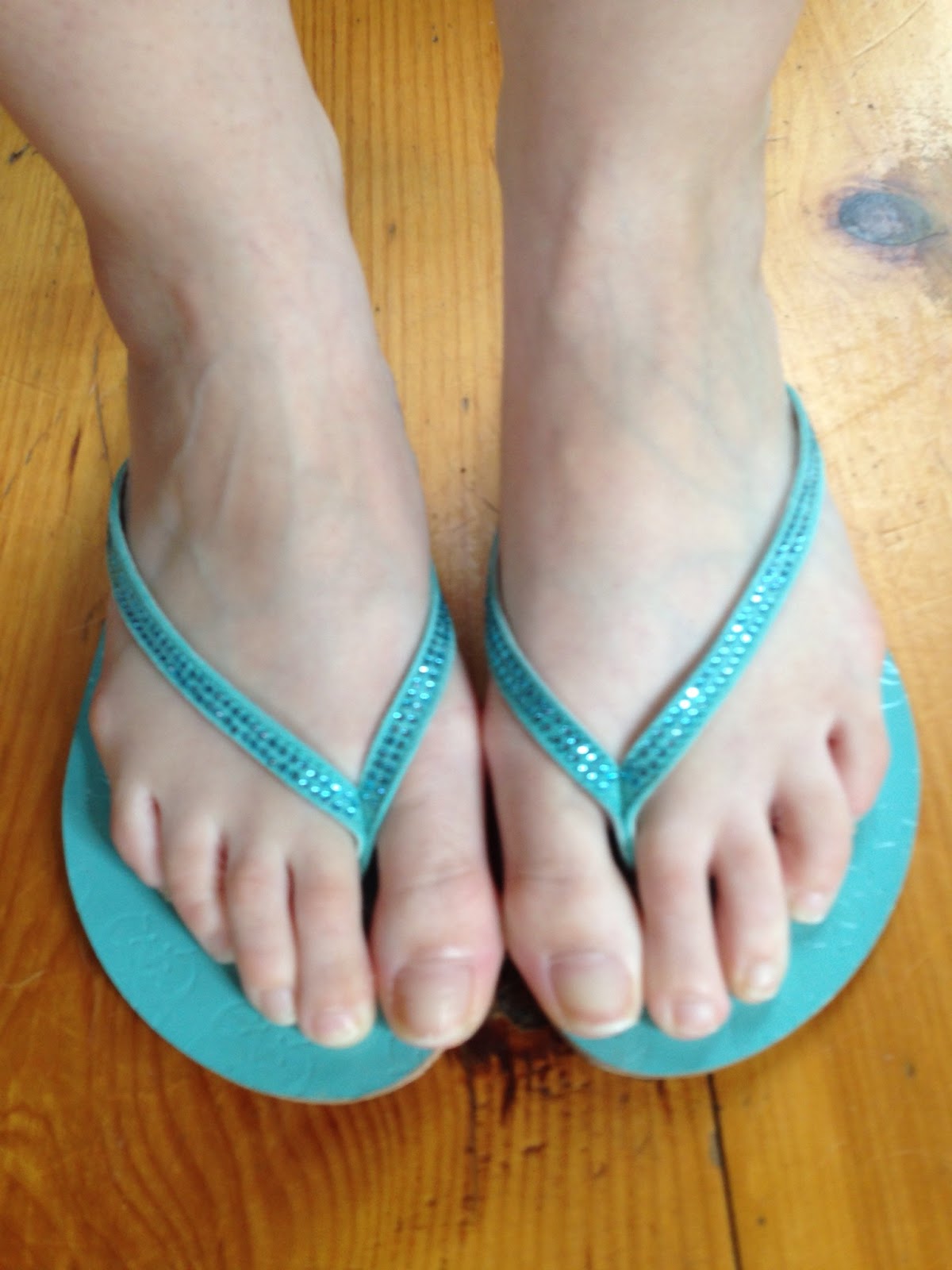 Amateur feet pics