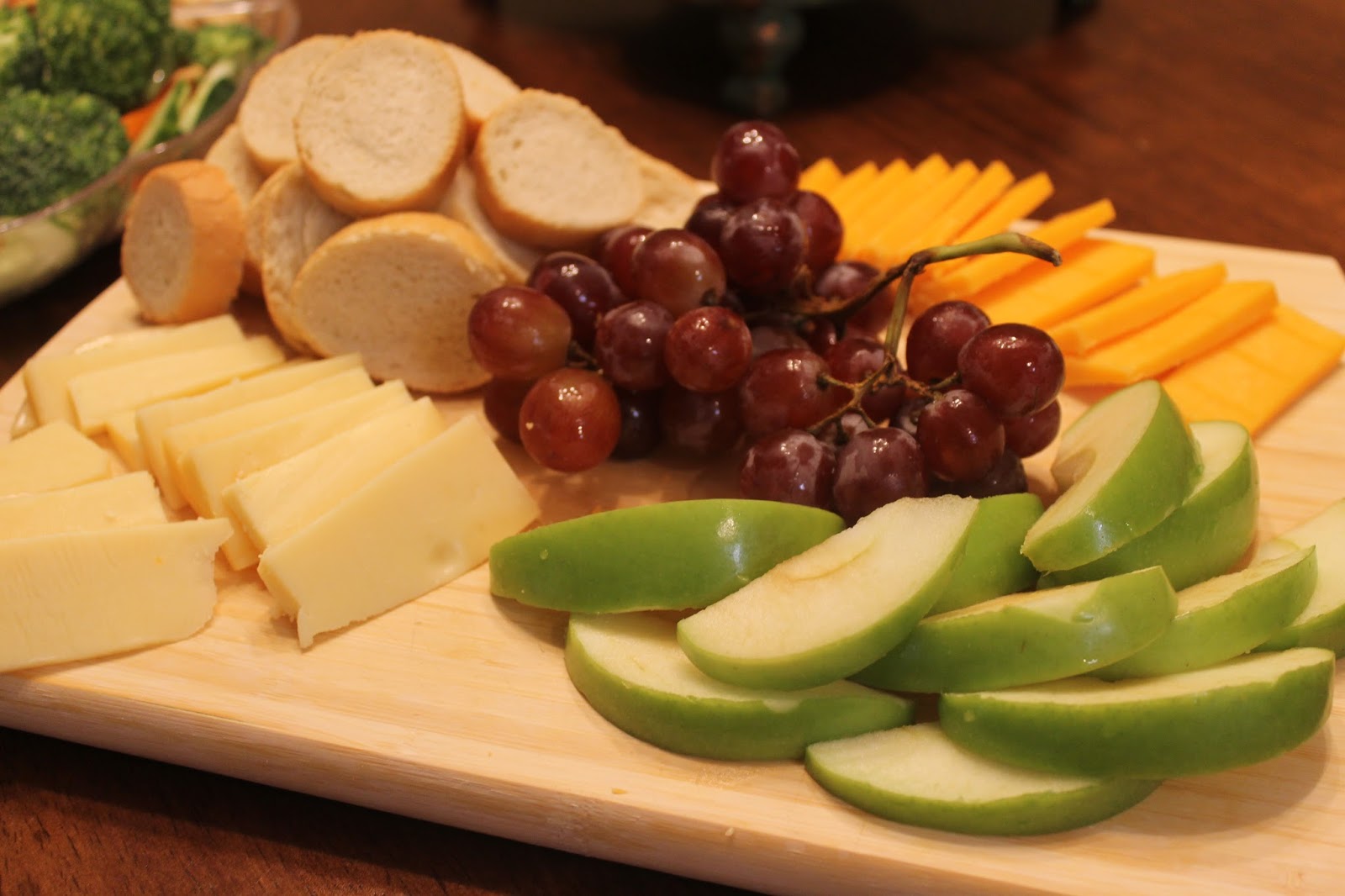 Crafty Critique Housewarming Party Appetizer Menu