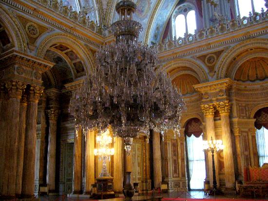 Palatul Dolmabahce Istanbul resedinta ultimilor sultani - Pagina 2 Dolme+3