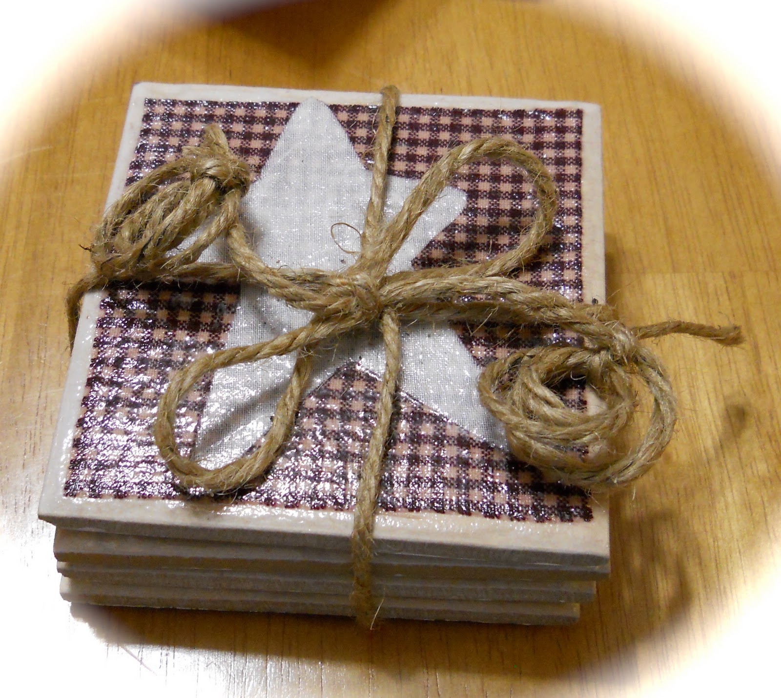 Personalized Coasters {super easy and cute!} mom makes dinner