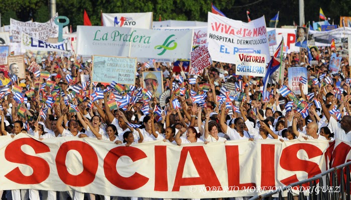Desfile por el Primero de Mayo, Día del Proletariado Mundial, en la Plaza de la Revolución José Martí, en la Habana, Cuba, el 1ro. de mayo de 2014. Desfile por el Primero de Mayo, Día del Proletariado Mundial, en la Plaza de la Revolución José Martí, en la Habana, Cuba, el 1ro. de mayo de 2014.