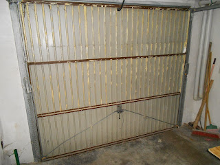 mein Häusle: Garagentor isoliert