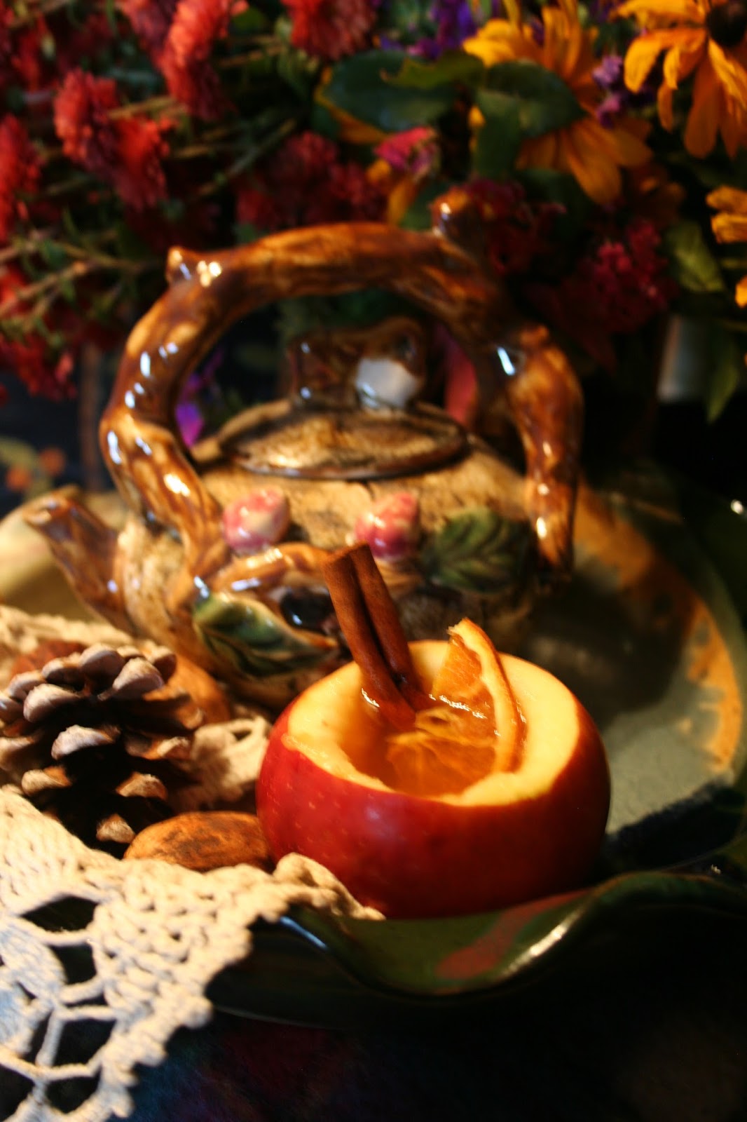 Quaker Hill Farm Apple Pear Spiced Autumn TeaA Cozy Plaid Fall Day