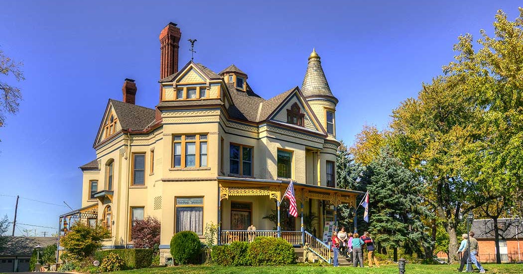 Hyperblogal Northeast Homes Tour Part 2