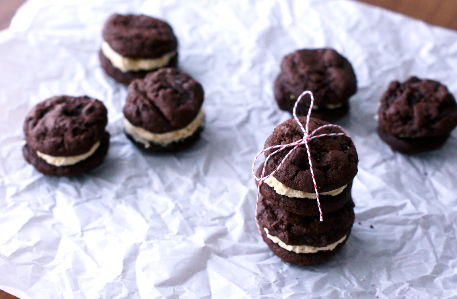 The Dormestic Goddess Chocolate and Salted Caramel Sandwich Cookies