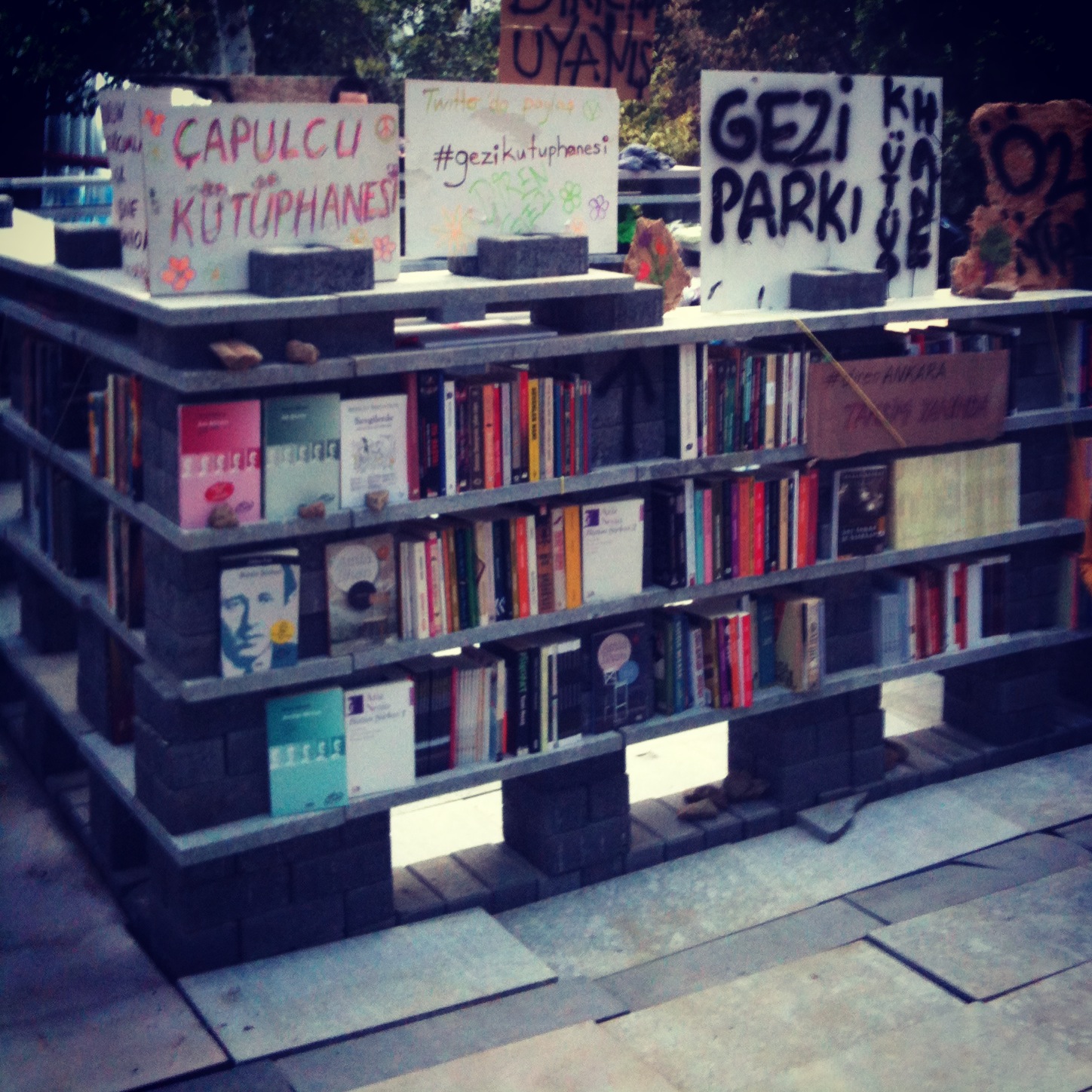 Insan Okusun Diye Yaziyoruz Bunlari