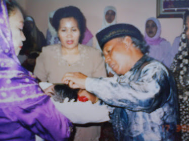 ACARA POTONG RAMBUT (AQIQAH)