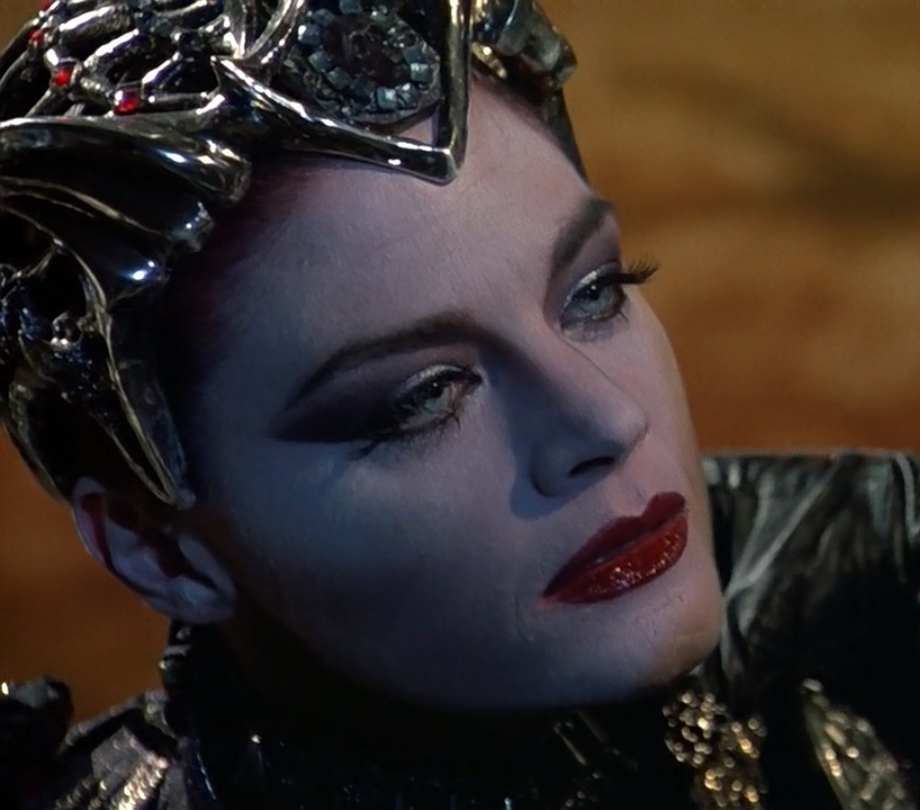 evil lyn yellow skin evil lyn yellow skin
