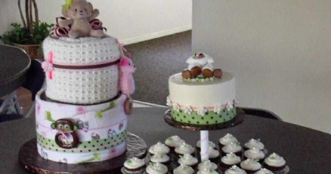 Roslyns Cakes Baby Blanket Cake for Kali