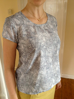Grainline Studio Scout Tee sewing pattern Liberty Tana Lawn feathers chainstitcher