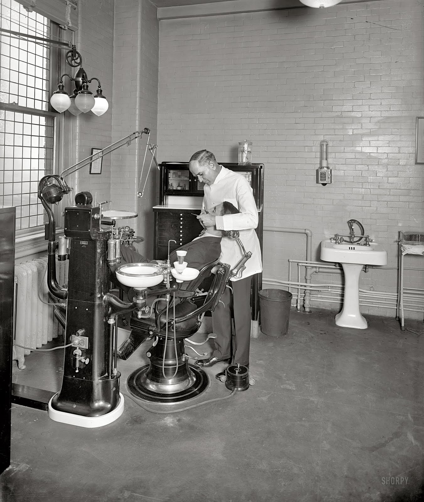 Coisas, Panos e Pets da Beth Dentista, passado e presente