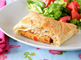 Taifun Pizza Fillet in Puff Pastry