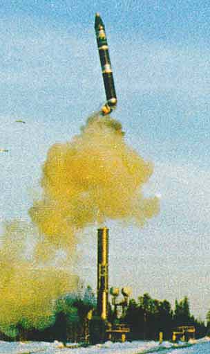 ракетa РТ-23УТТХ (SS-24 Scalpel). 