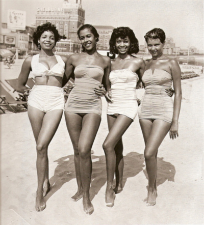  1940s on Heartbeats   Black Pin Up Girls  3