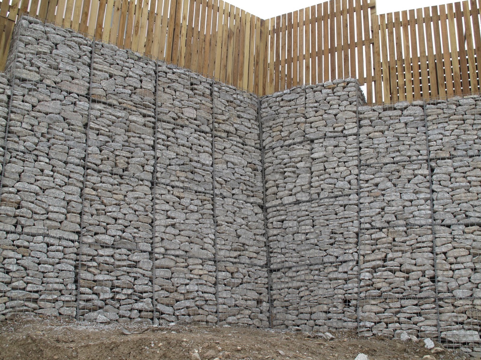 Gabion Retaining Wall Swanvale, Falmouth Devoran Metals Ltd.