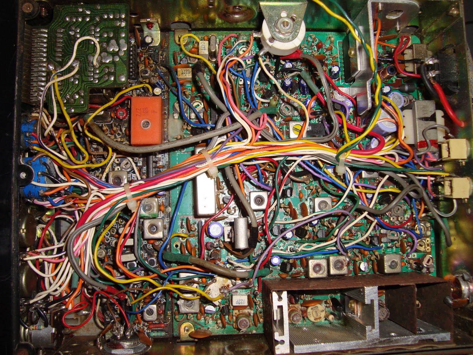 RADIO SELLER Lafayette 1200 FM ( Sold )