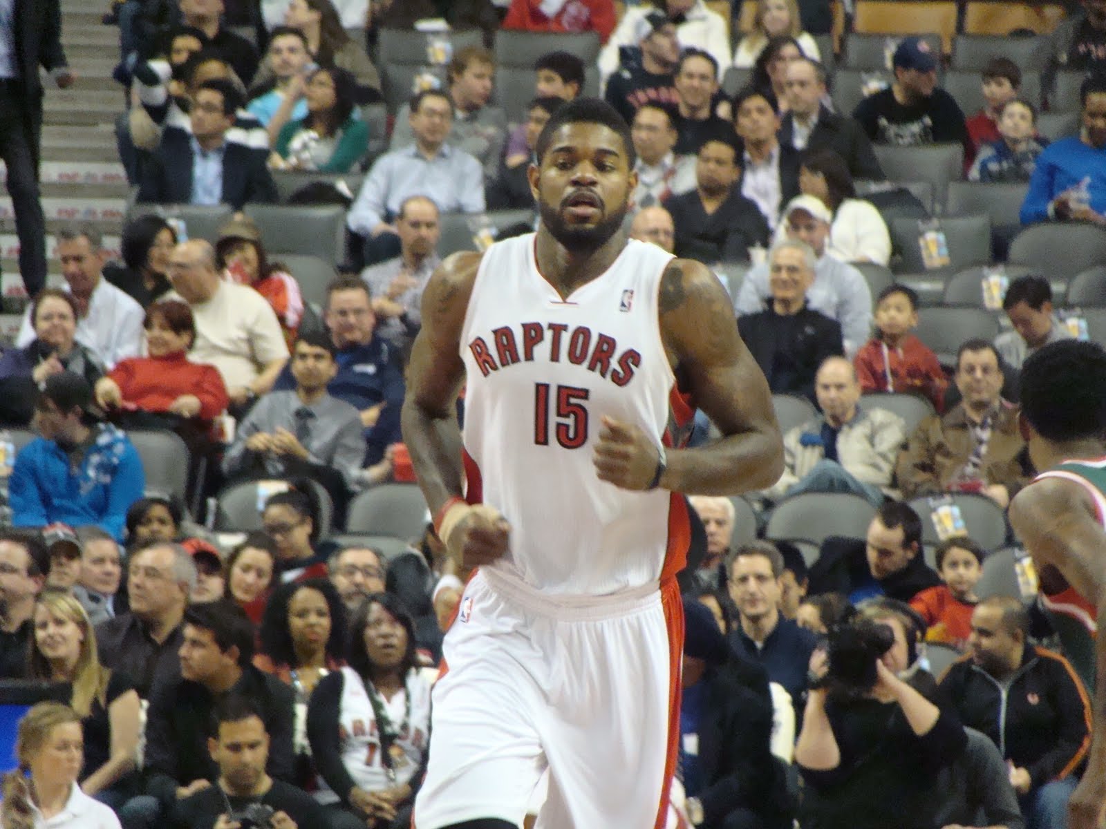 Around the Courts: Toronto Raptors vs Milwaukee Bucks (Feb. 9, 2012 