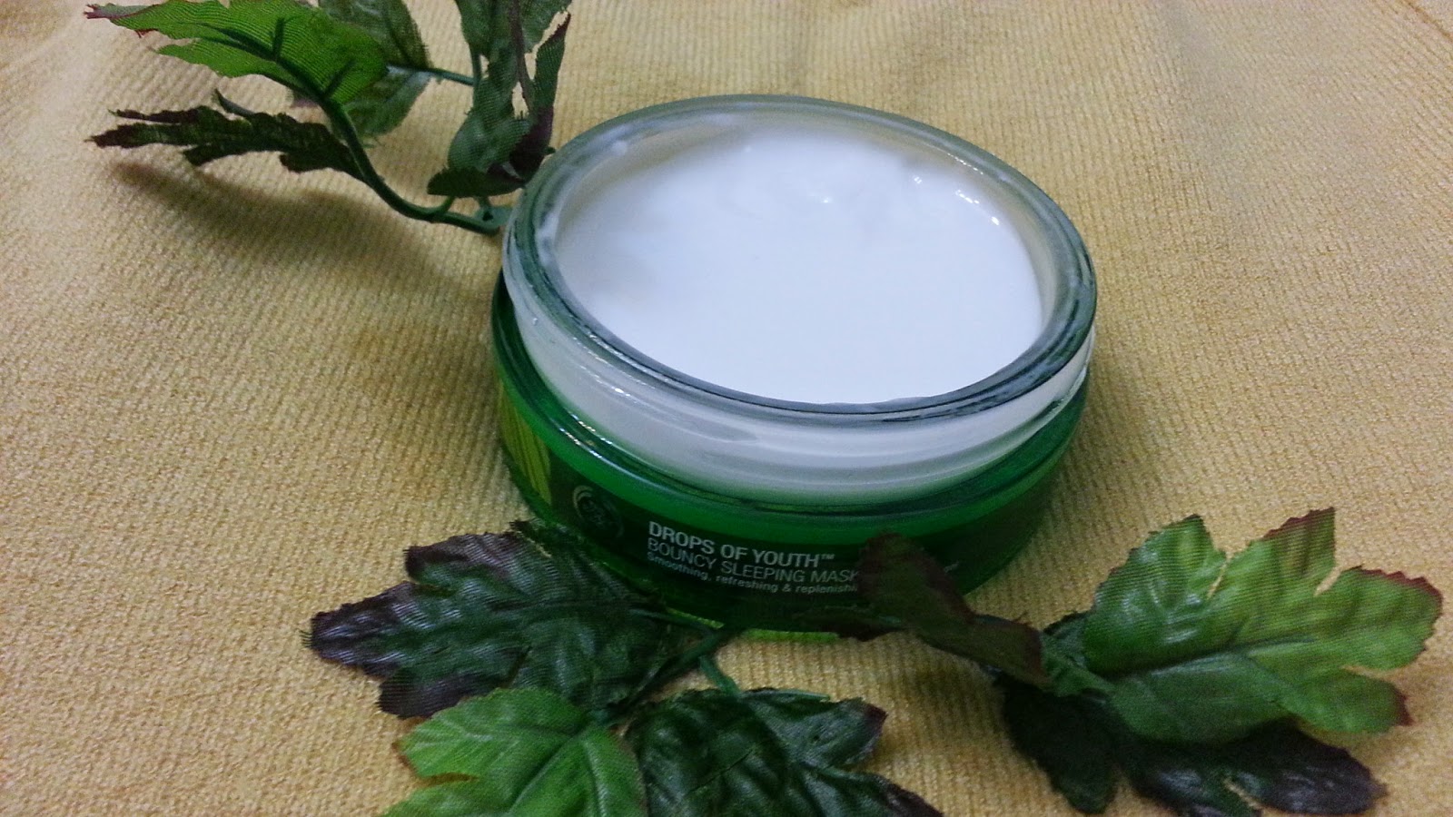 Drops of Youth Sleeping mask The Body Shop Fashion Doctor