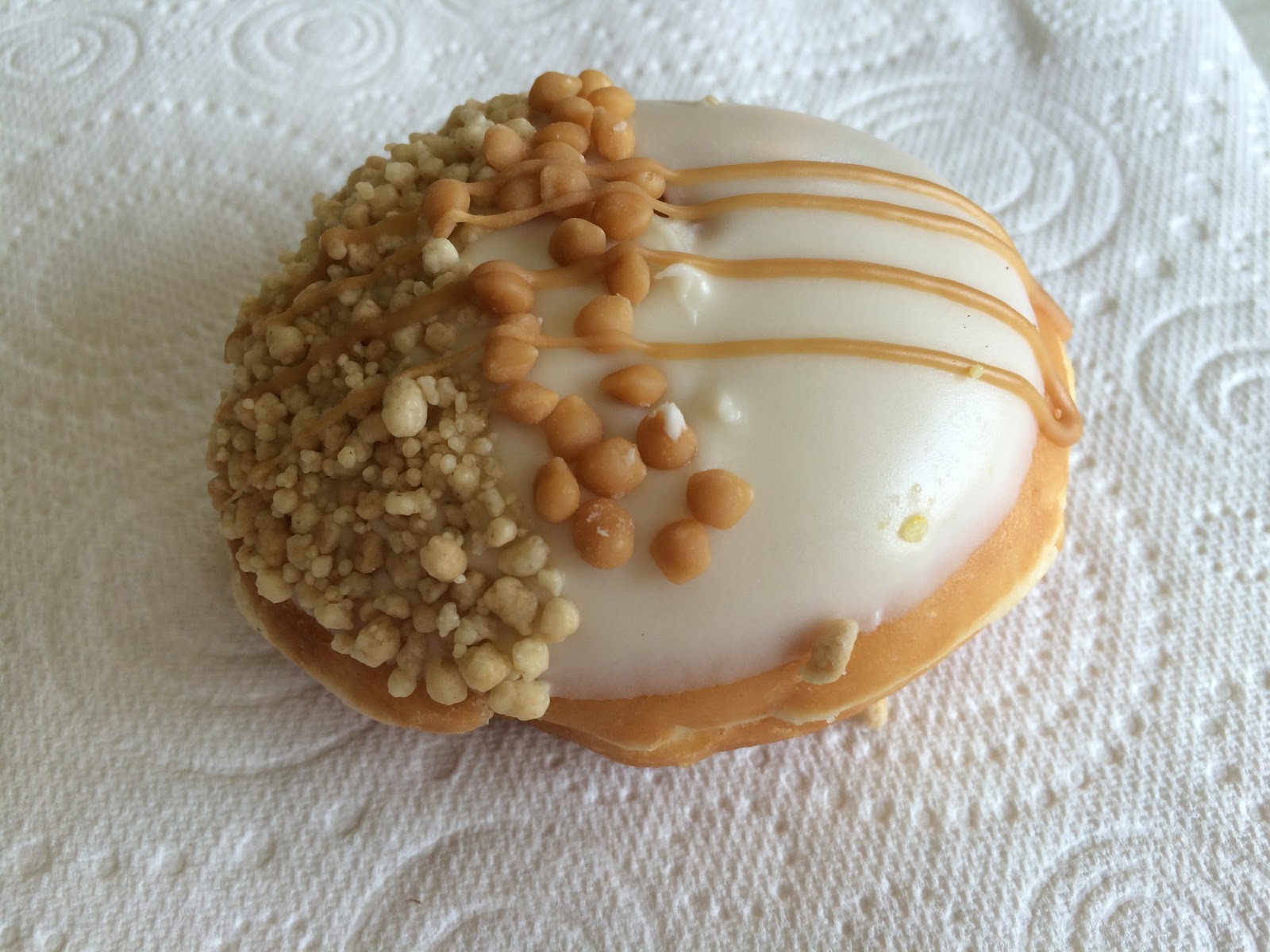 Reaching for Refreshment Review Krispy Kreme Cheesecake Doughnuts