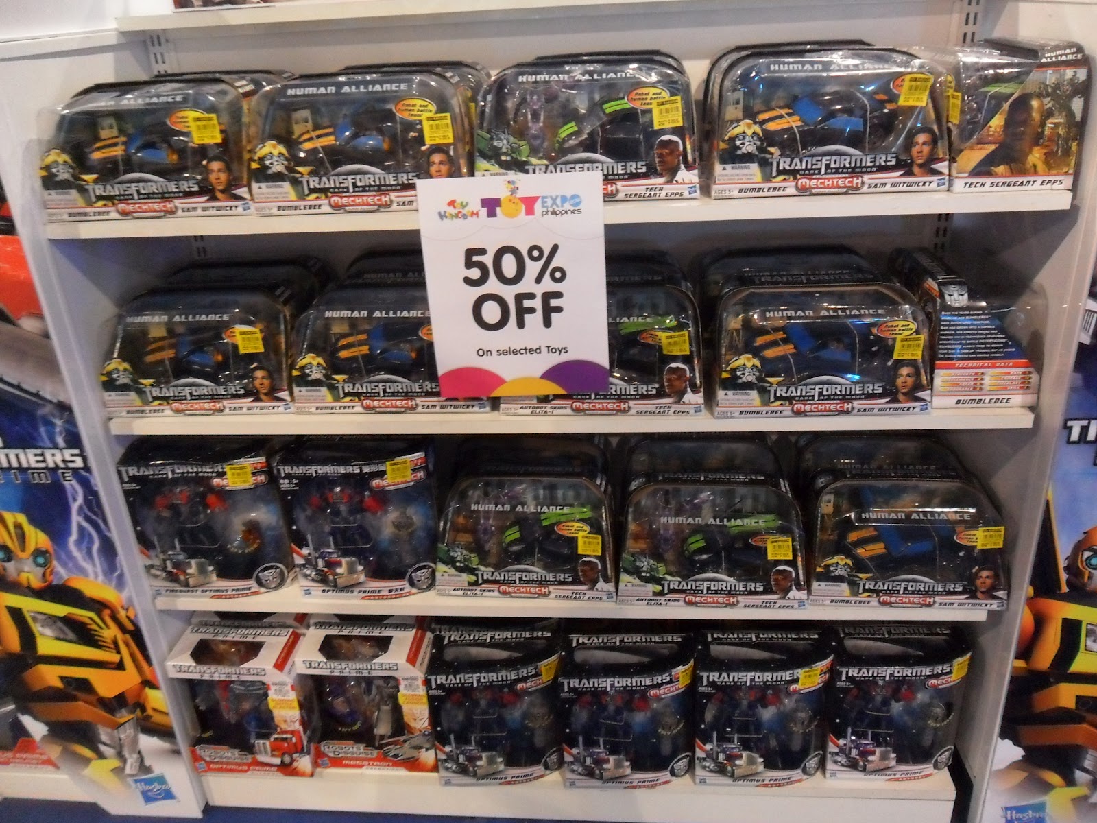 the droolville Toy Expo Philippines 2012 by Toy Kingdom