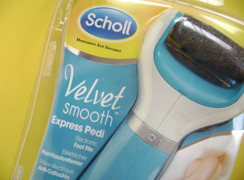 Scholl Velvet Smooth Express Pedi Electronic Foot File Review Pedi