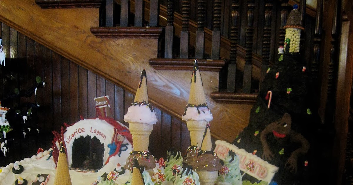 Hudson Valley Etsy (New York) Holiday Gingerbread from Mohonk Moutain