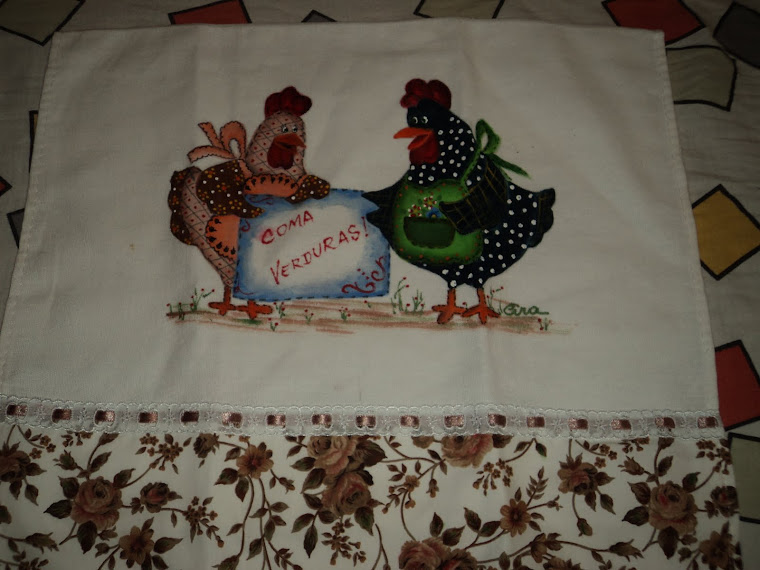 Pintura em Panos de Prato, par de galinhas,  acabamentos em barra de tecido de algodão