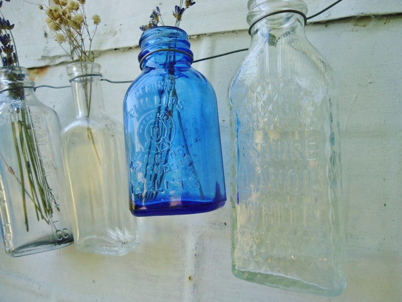 Another Bud Vase Garland Knick of Time