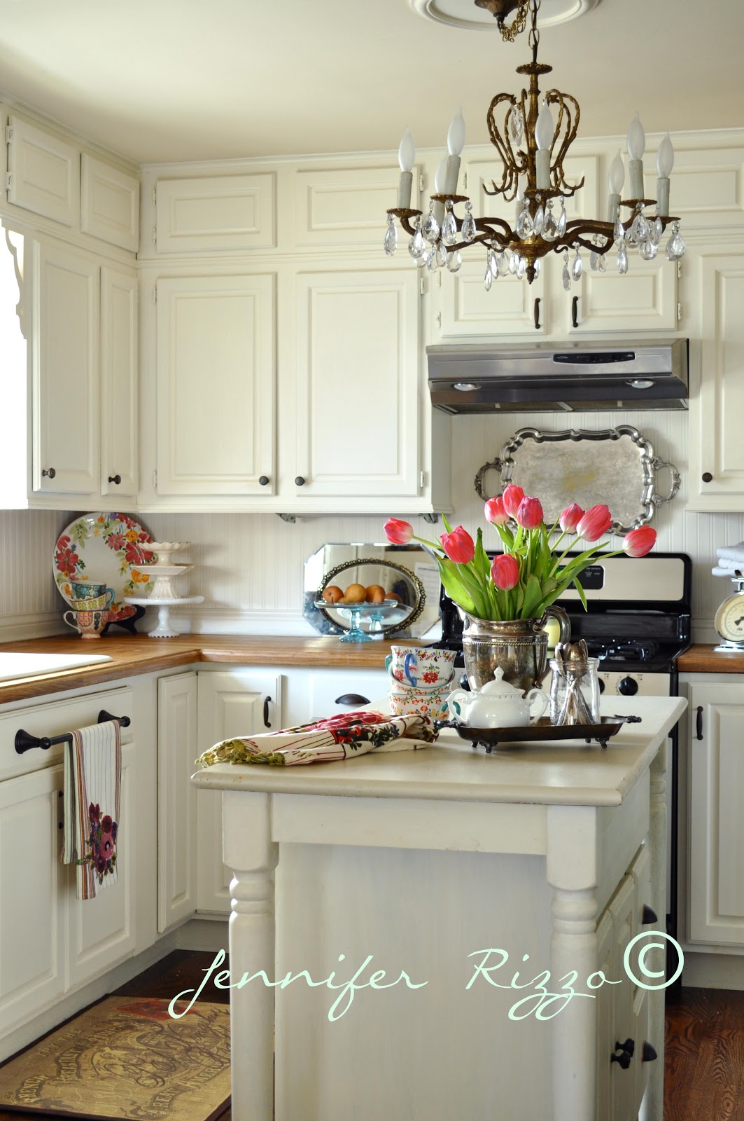 Building a kitchen island.... - Jennifer Rizzo