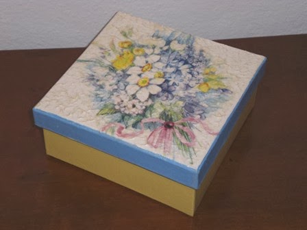 Il Mondo Di Cinzia Decorare Con Il Decoupage Le Scatole Di Cartone Semprepronte