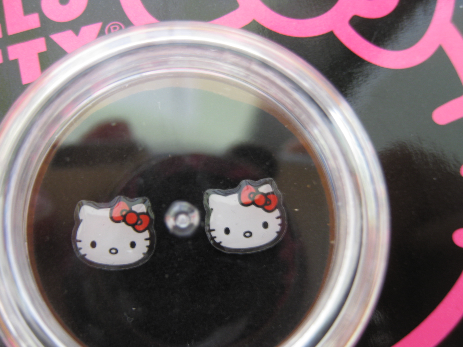 Kalifornia Love Hearts & Hello Kitty Claire's