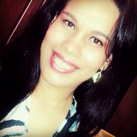 A blogueira Klyslene Cardoso