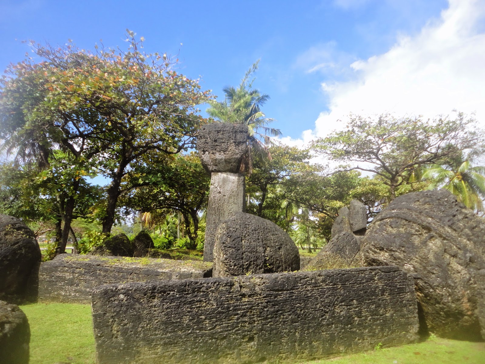 Rigel and the Belles Latte Stones, part II, on Tinian (by AM)