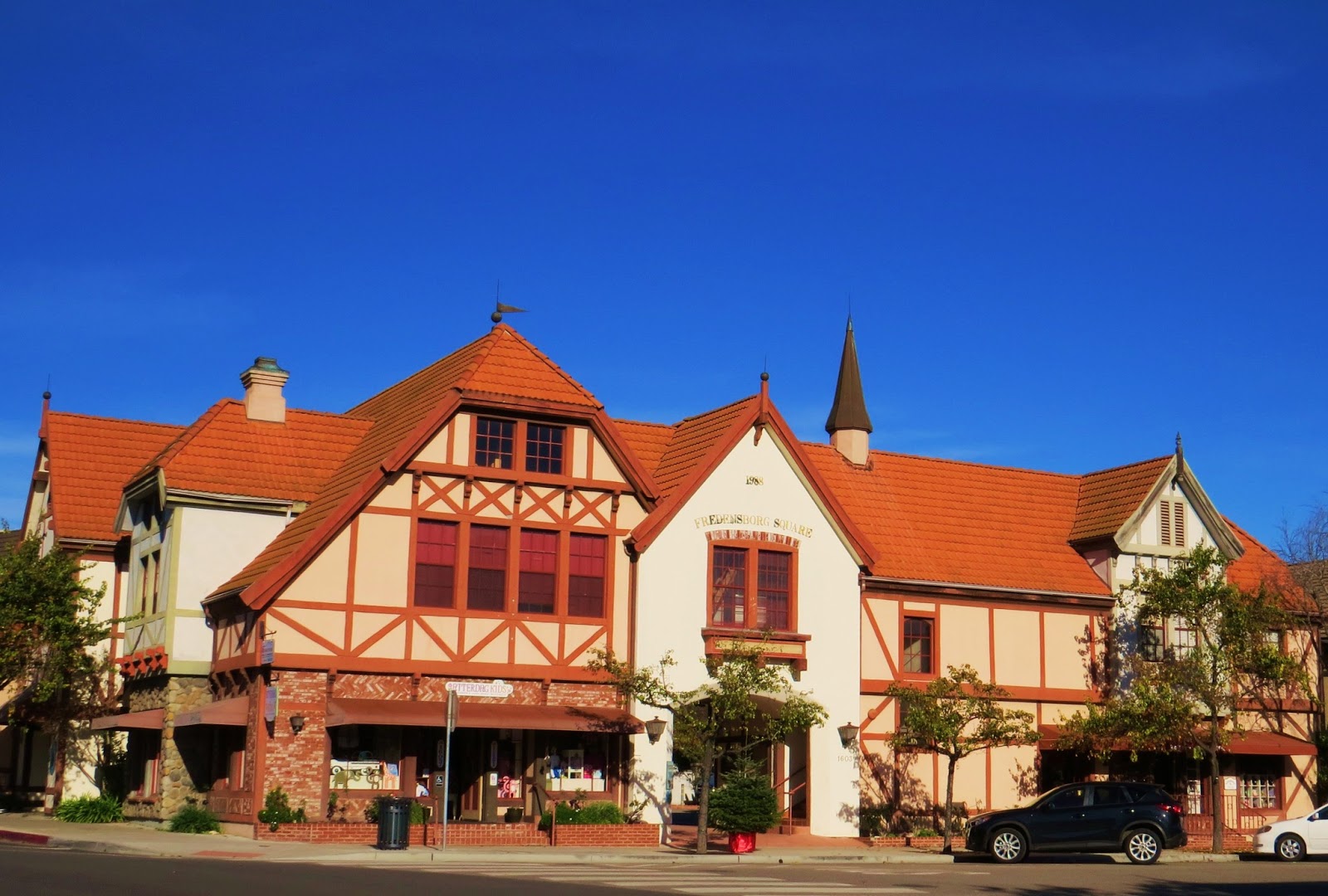 CALIFORNIA DREAMIN' SOLVANG, CALIFORNIA