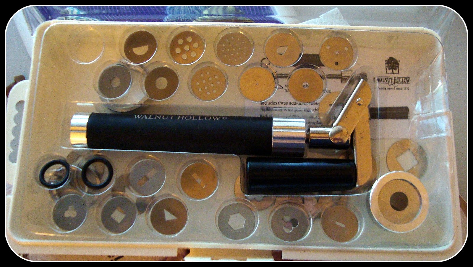 BONNIE'S KREATIVE KORNER POLYMER CLAY EXTRUDERS