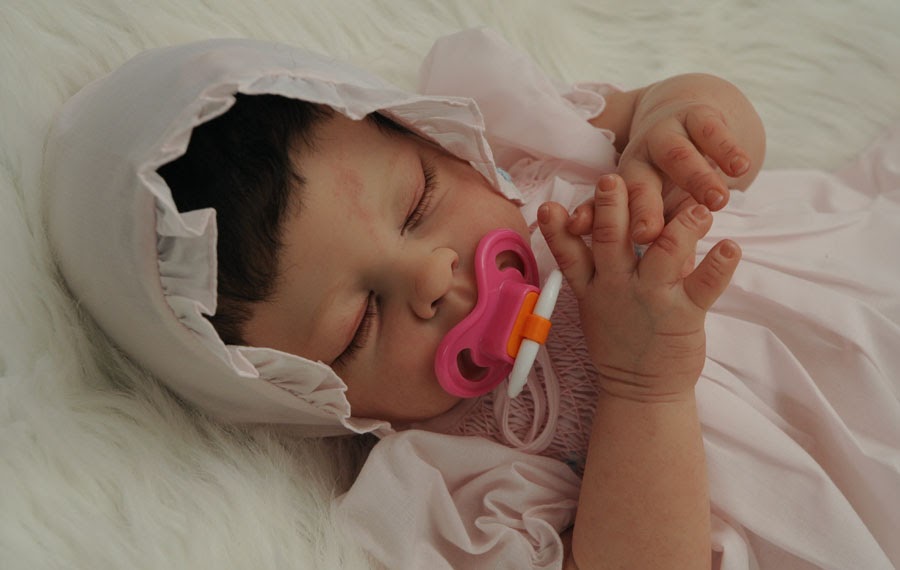 magnetic pacifiers for reborn dolls