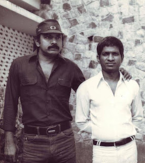 574819_410055969038505_112842955426476_1