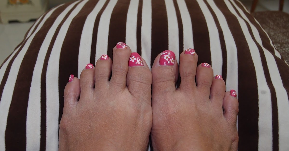 2. 10 Easy Nail Art Ideas for Toes - wide 11