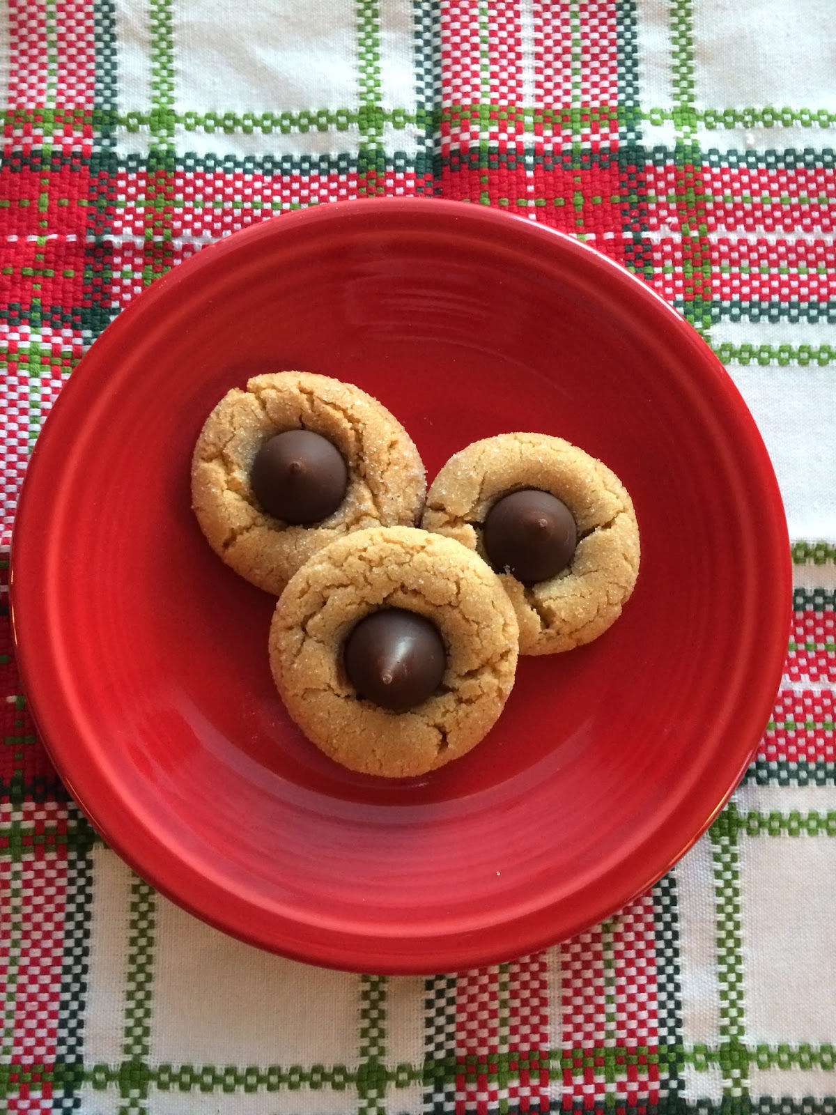 EAT ME Peanut Butter Kisses