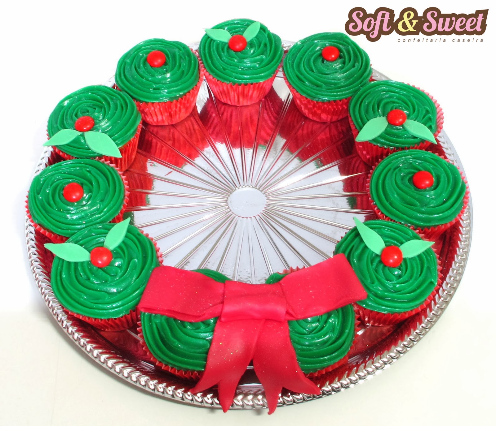 Cupcake da Chapeuzinho vermelho - Delicias Caseiras Festas e Eventos