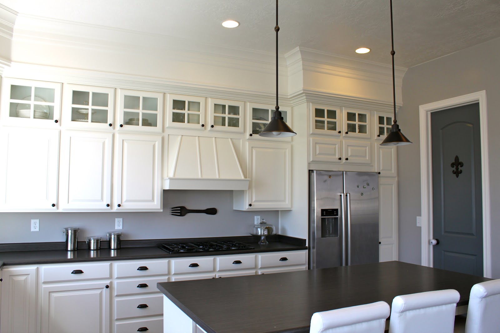 Amy's Casablanca Kitchen Soffit Transformation!