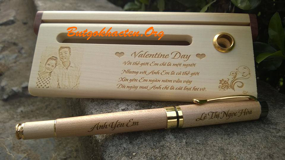 Quà tặng Bút gỗ, Hộp bút gỗ Valentine cực đẹp 2015 Quà tặng Bút gỗ, Hộp bút gỗ Valentine cực đẹp 2015