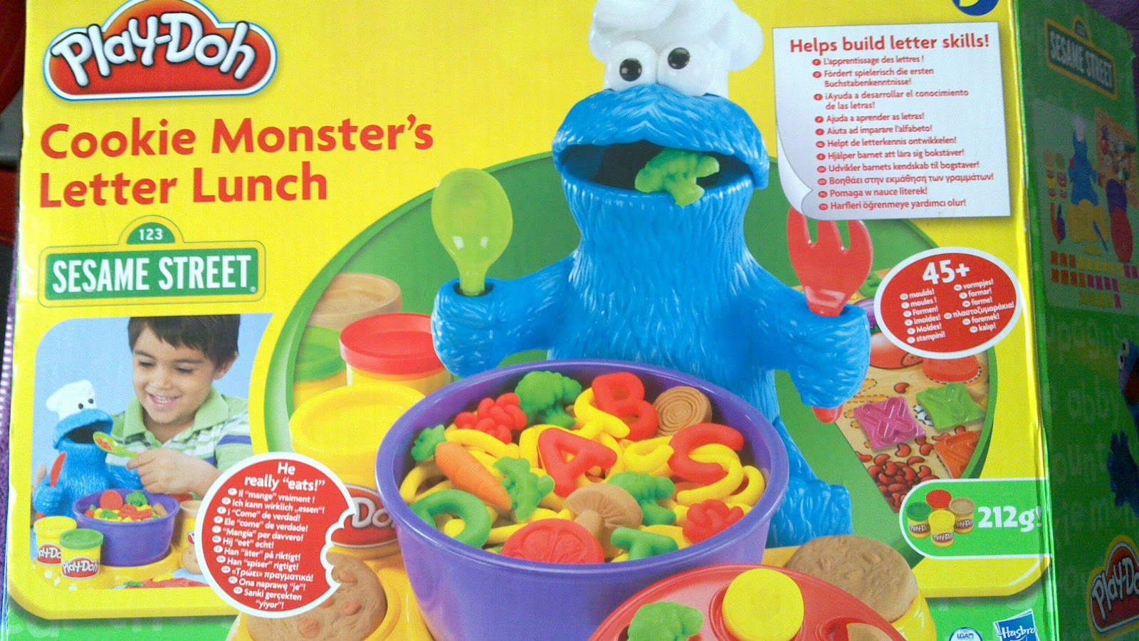 cookie monsters letter lunch mami joaca te cu mine cookies monster letter lunch