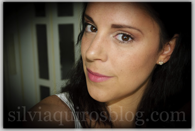 Acentúa y broncea tu rostro como J-Lo accent and bronze like J-Lo Silvia Quiros Acentúa y broncea tu rostro como J-Lo accent and bronze like J-Lo Silvia Quiros