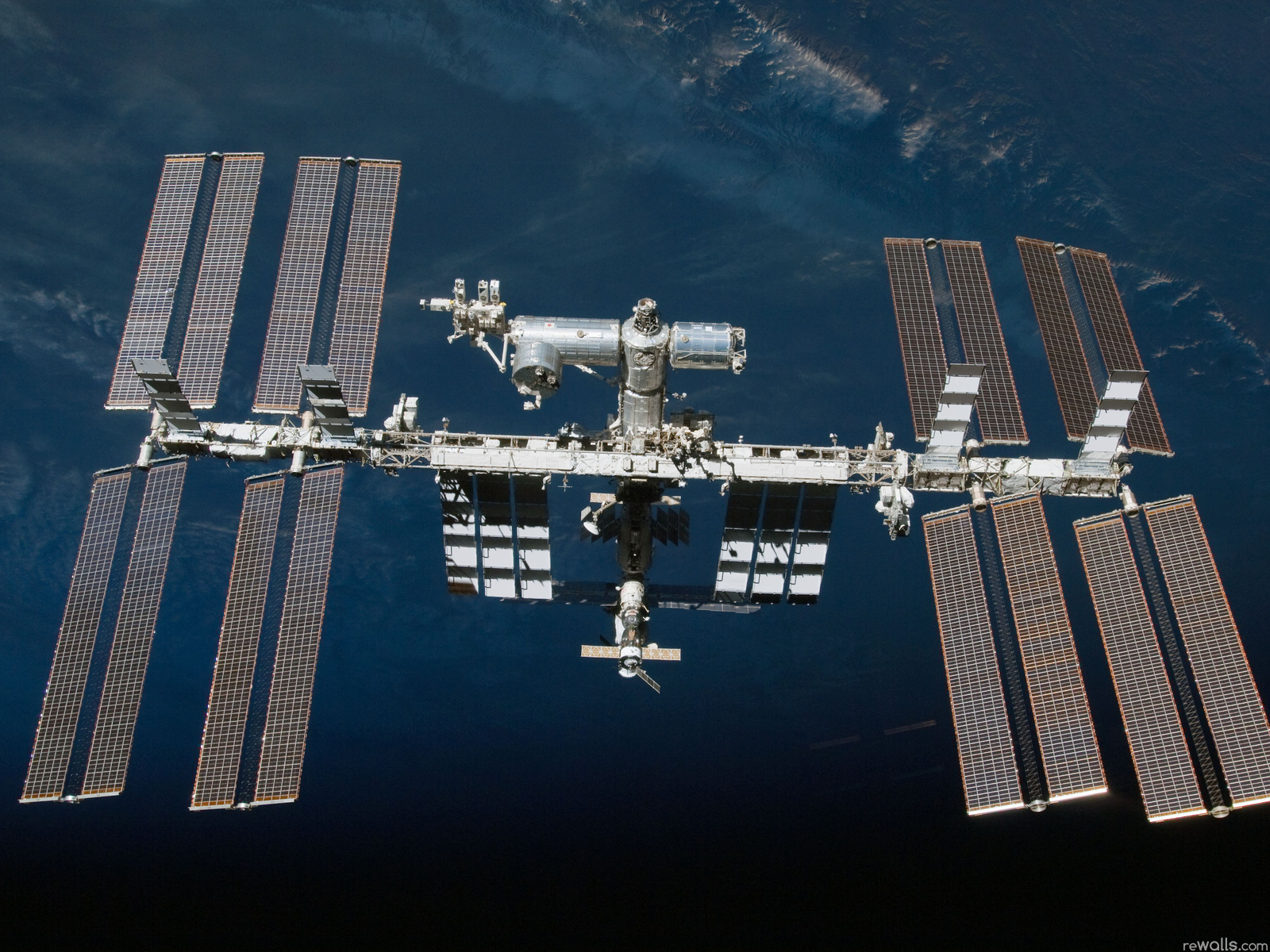 wallpapers 4 international space station wallpaper by free wallpapers ...