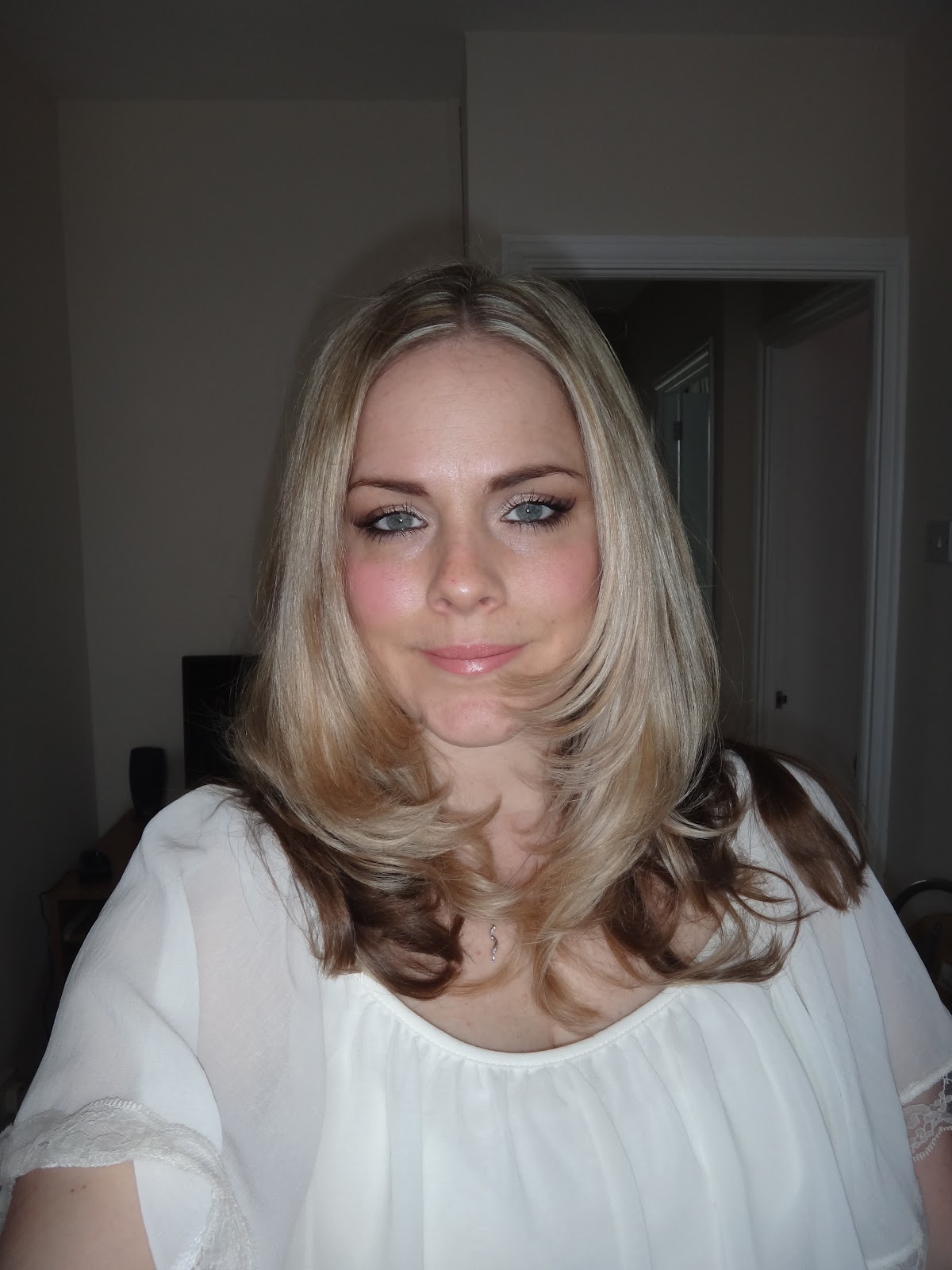 The HQ of Beauty Sleep In Rollers review with after photo!