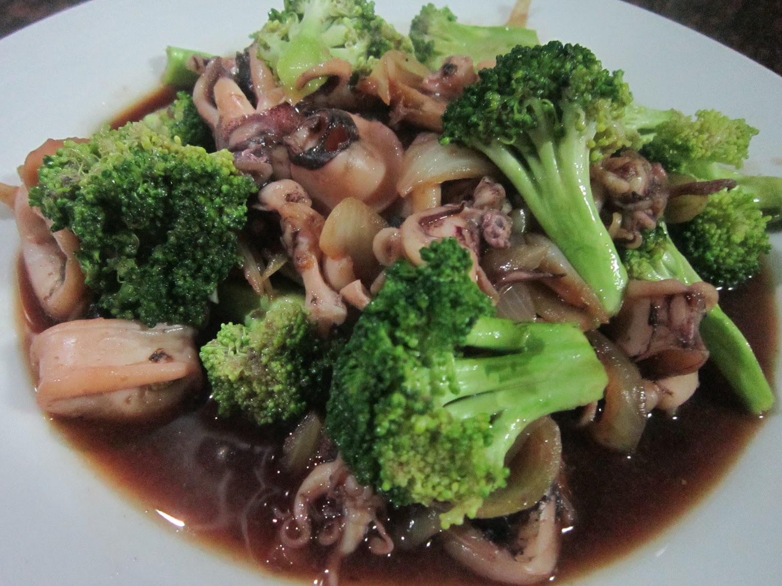 SQUID and BROCCOLI in OYSTER SAUCE