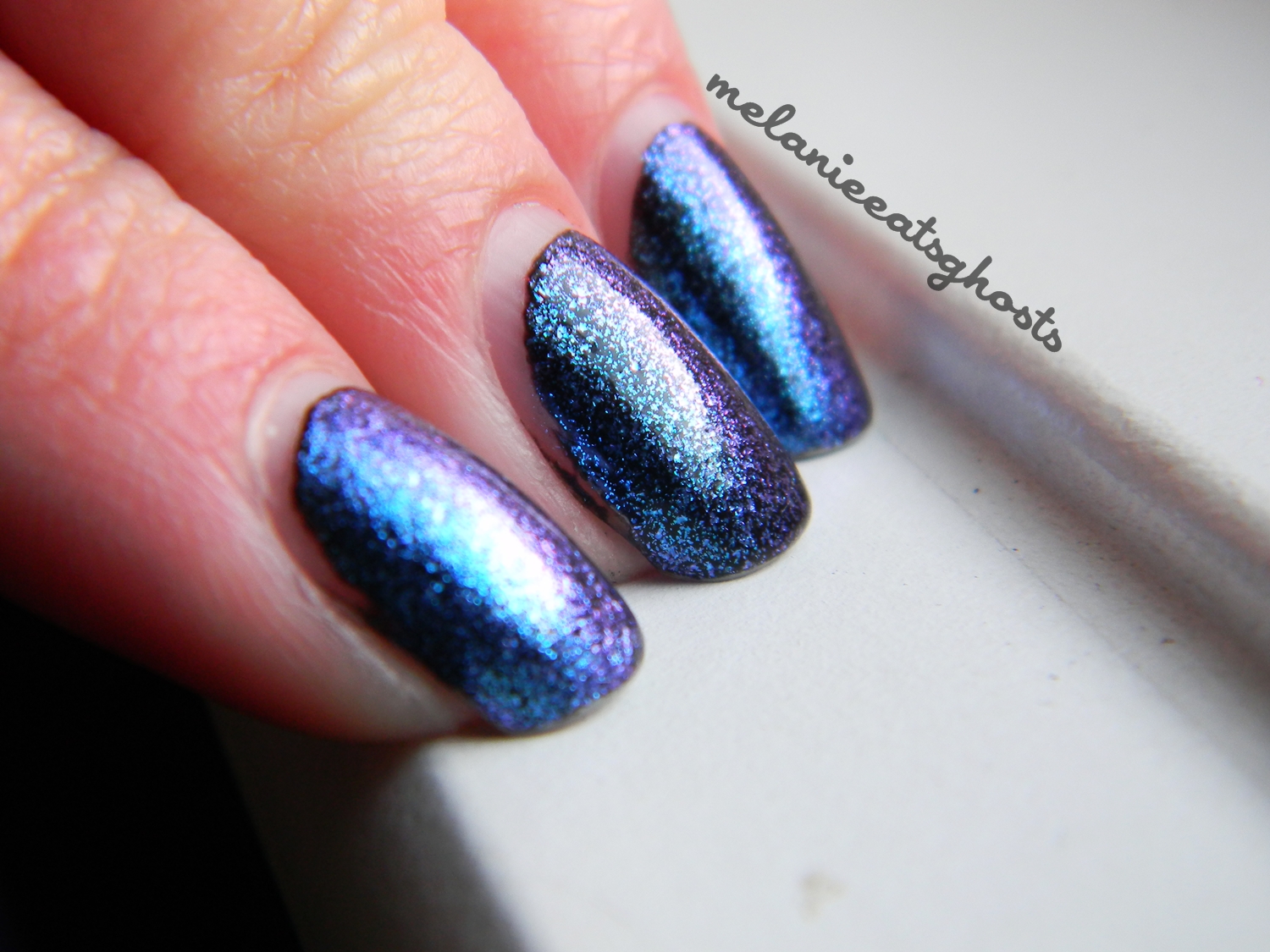 Ghostly Lacquers a blog about nail polish and make up Sally Hansen
