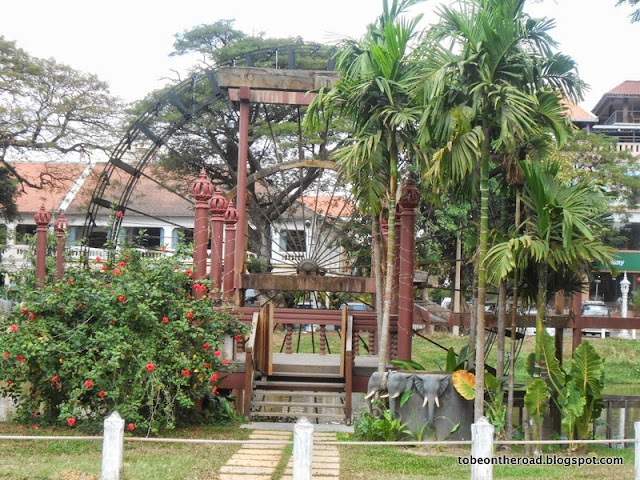 Siem Reap,Bullock cart,Hotels,Water Wheel